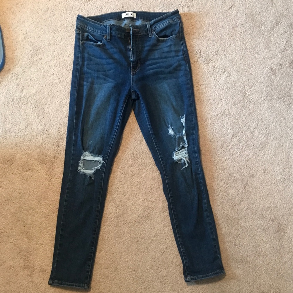 JBD distressed jeans size 29